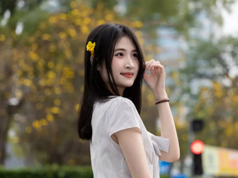 女人对你动了真情，才会有这三个变化，男人要知道