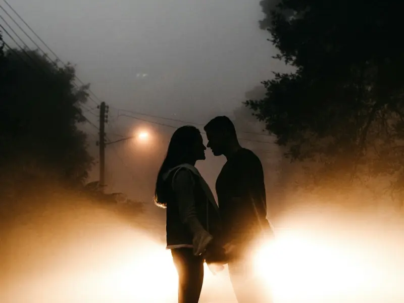 关于恋爱 | 姑娘，你慢慢来