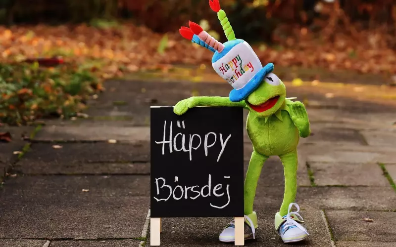 【高级文案】给男朋友的生日祝福语，适合发朋友圈的祝福语 ...