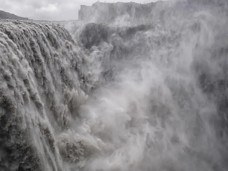 男生提分手后，会主动找我复合吗？
