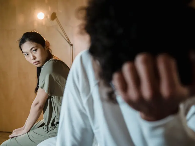 男分手后VS女分手后：看透男人分手后的心理，让他主动求你复合！