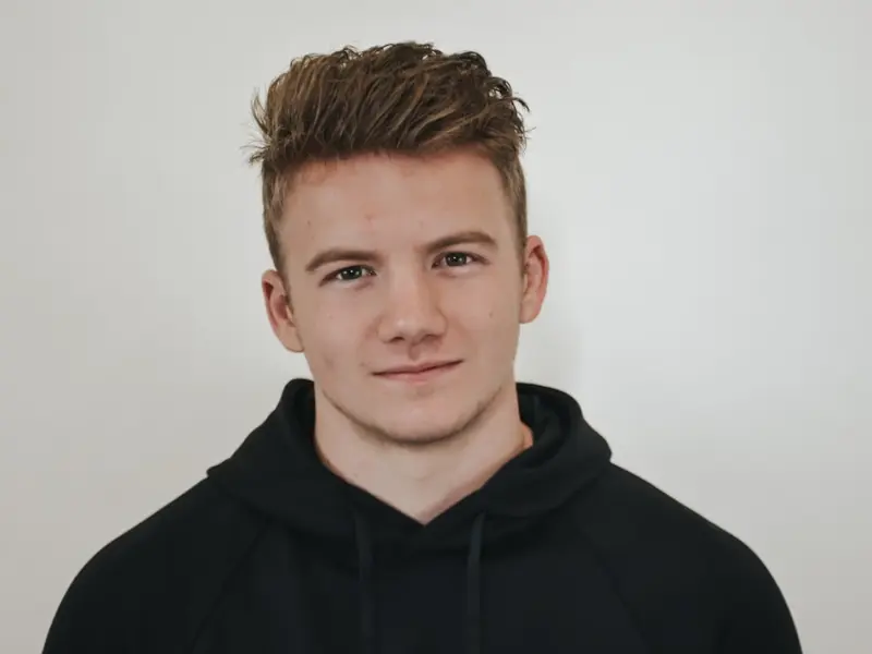 分手后纠缠、解释、挽回都会让对方拉黑你所有联系方式