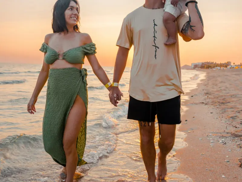 分手后，该不该主动联系对方