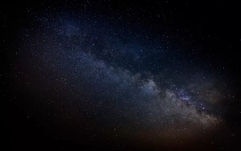 分手后主动走开，给对方一些空间更有利于挽回