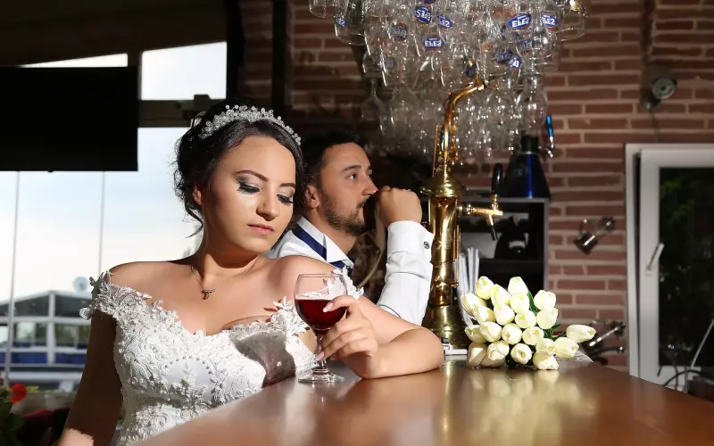 冲动和妻子离婚后，我又想复婚该怎么挽回？