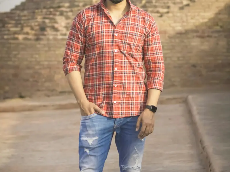 女朋友和我分手之后，我对她死缠烂打她都无动于衷，我该怎么做才能和她复合