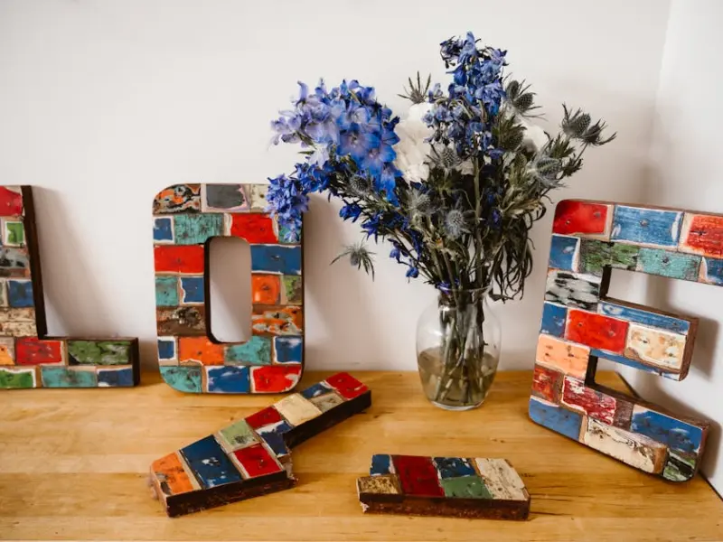 分手后他很快就找了新欢 | 隔壁老王