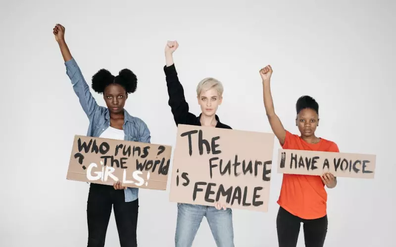 婚外情回归后原配和情人谁更可怜(婚外情的女人为何还对老公那么好)