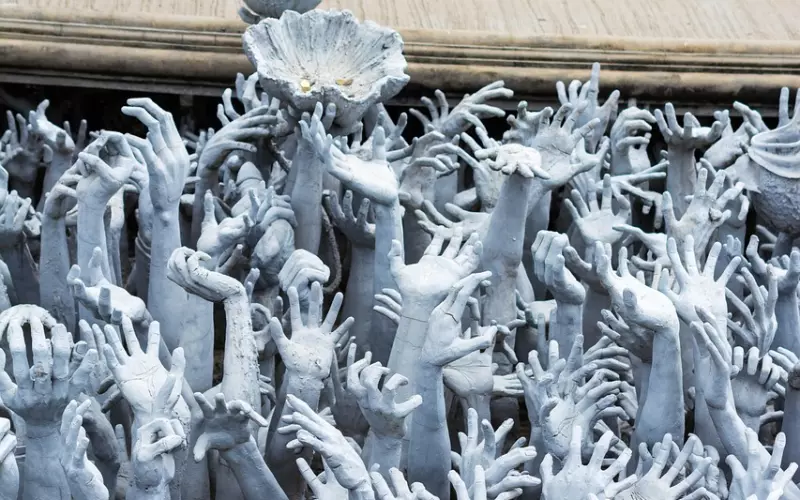 分手后我苦苦求男友，为什么他还是不肯复合