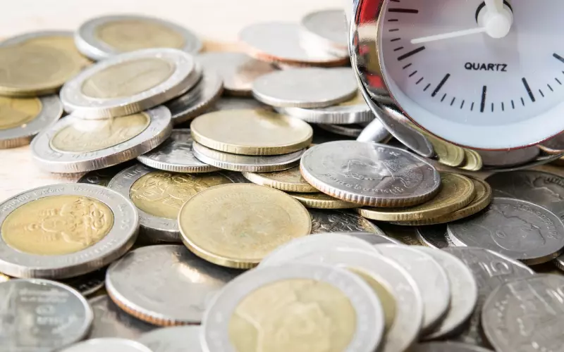 跟女生聊天时总是秒回，会让你失去自身的价值！