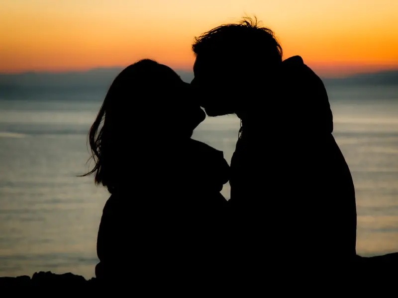 深度剖析婚姻是爱情的坟墓，该怎么解救婚姻？