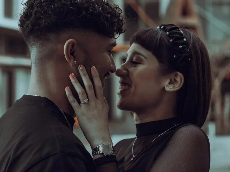 情感咨询师靠谱吗_助你“挽回恋情”？小心掉进陷阱（百姓关注）