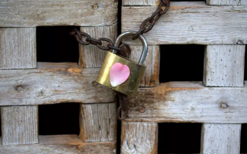 这个世界上真的那么多拜金女吗？燃心不以为然