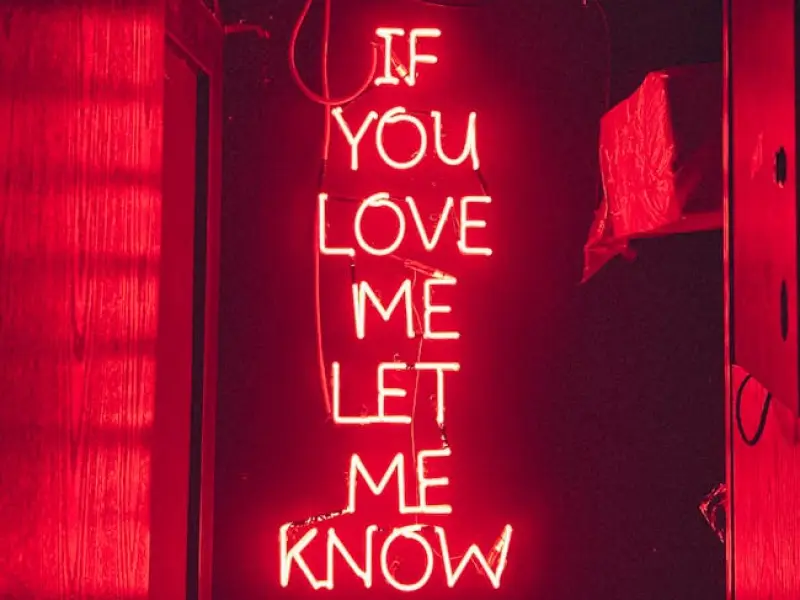 女人外面有人的六种表现，作为男人的你，你知道吗？