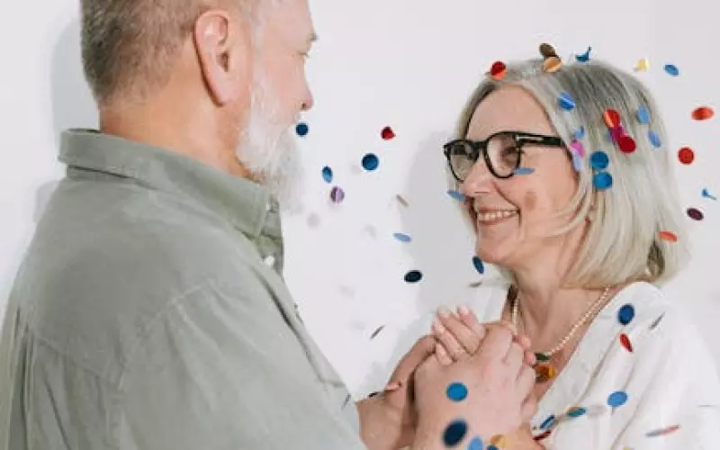 什么年龄的男人容易出现婚外情(男人在哪个年龄段更容易有婚外情)