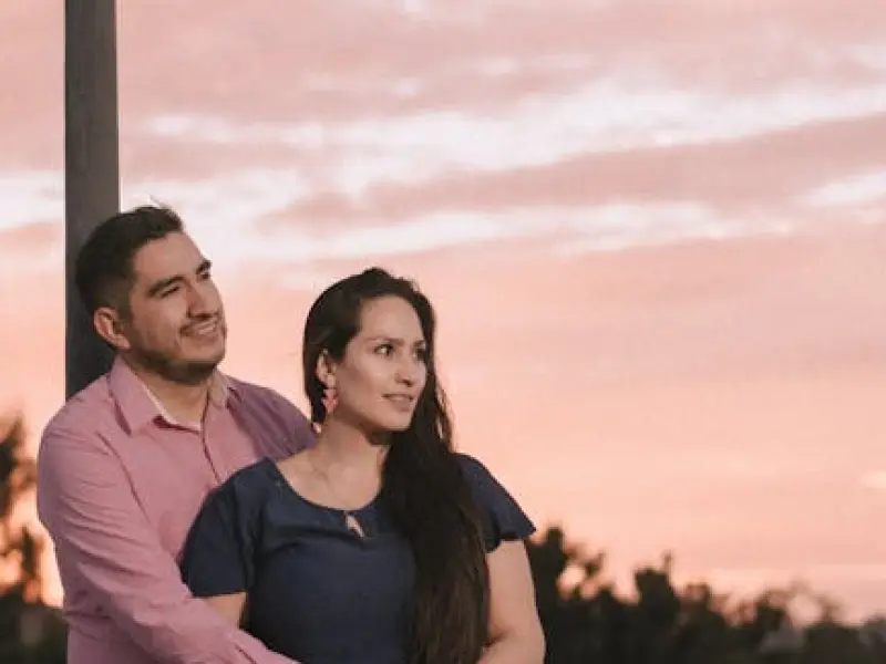 ❤♬ 女人注意！男人都是这样隐藏情.人的号码的！