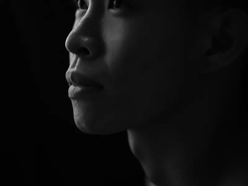 “坏男孩”教你，学会这三个技巧，让男人对你欲罢不能