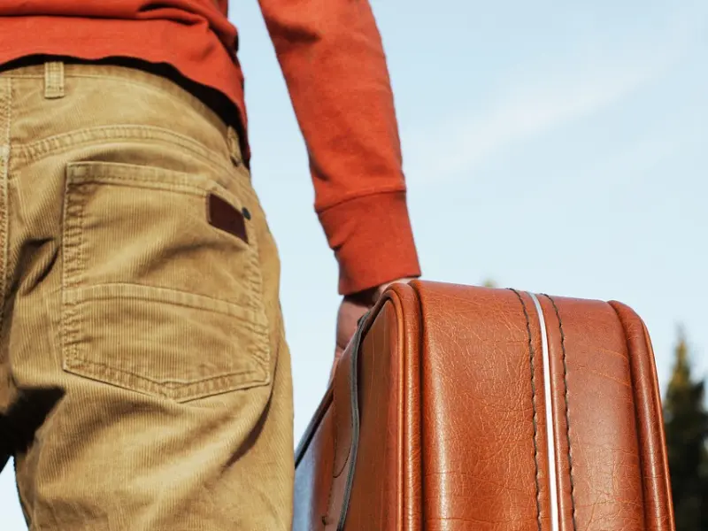 在异性之间，如果不介意做这三件事，可以确定“暧昧”的关系