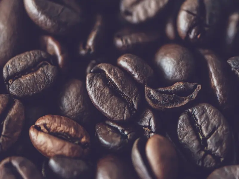 “分手吧，她比你更需要我”