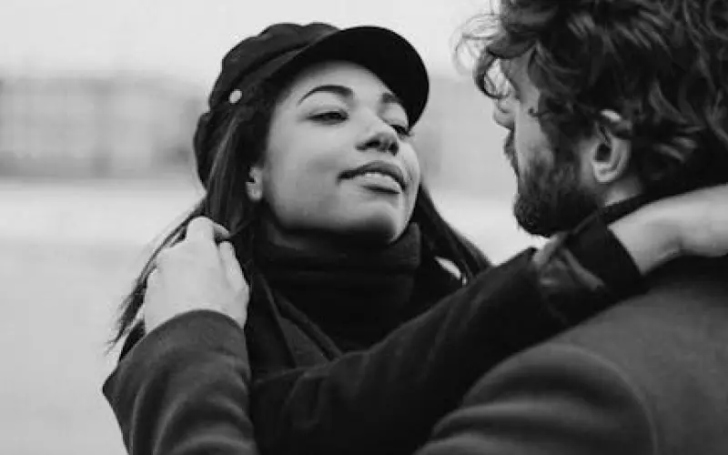 前男友有了女朋友还能挽回吗  再爱也要放下了