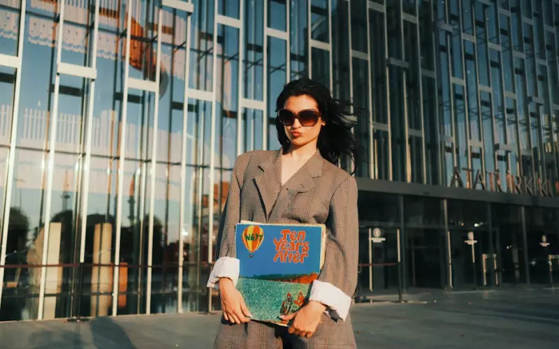 出轨中年女人曝光后婚外情能断吗(出轨十几年的婚外情没被发现)