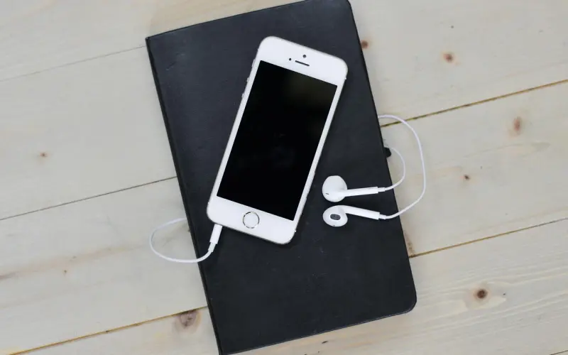 曹云金与哺乳期妻子离婚惹众怒：婚姻里的三个真相，再爱也别忽略