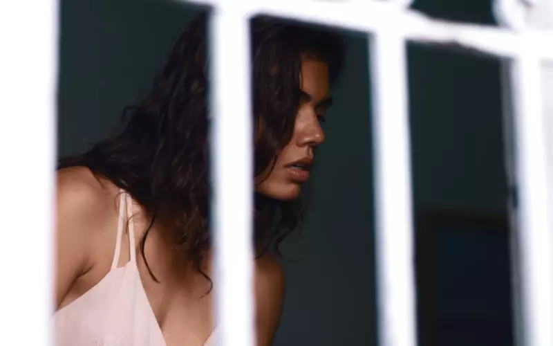 婚外情女人出轨的案例(婚外情出轨的真实案例)