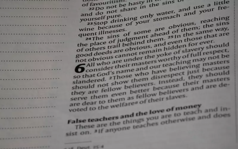 出轨和婚外情是婚姻最大的背叛(出轨的人如何陷入婚外情)