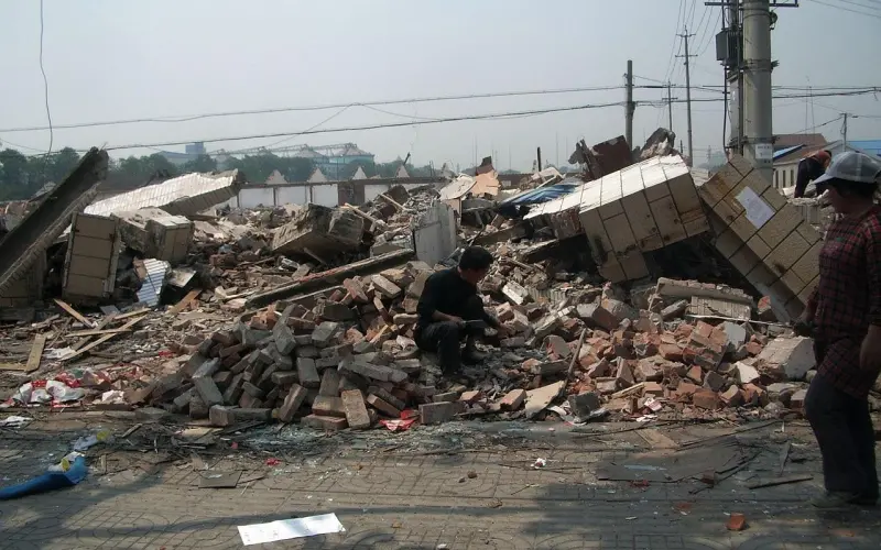 ?中国女人比男人辛苦！？