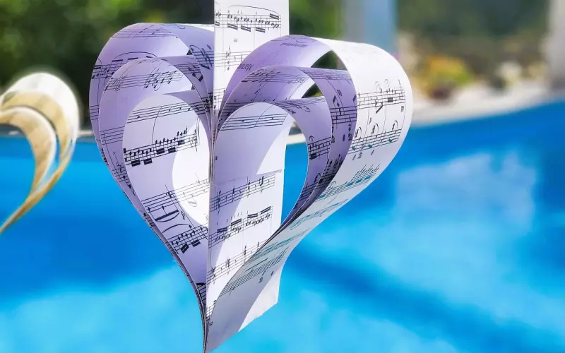 巧妙利用前男友的嫉妒之心挽回爱情