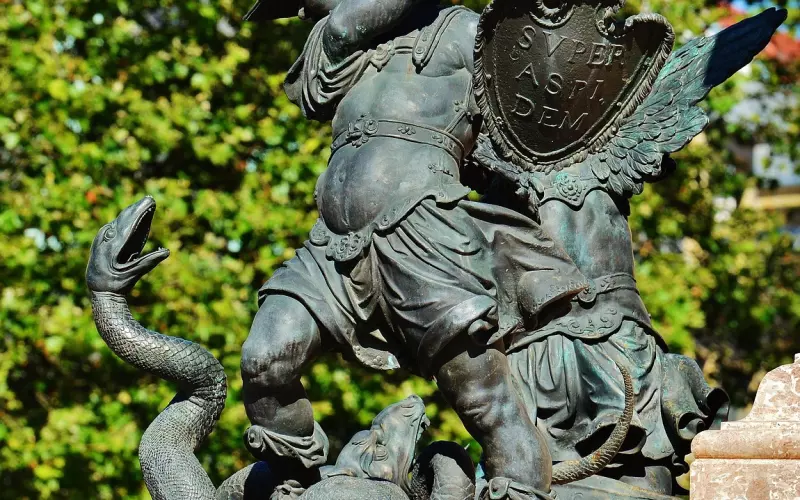 挽回男友专栏：成功挽回男友的人都有这些特点!