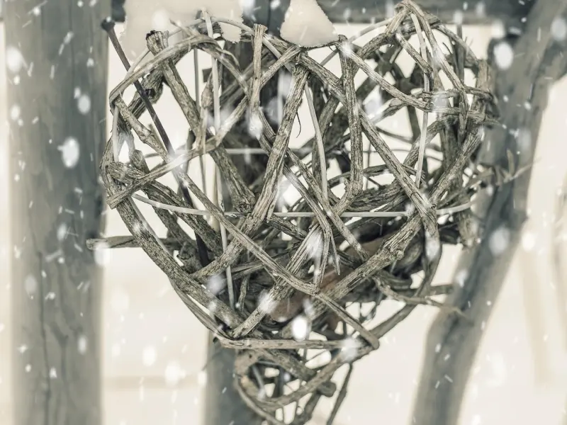 坦白局：分手后，我把送给她的2000块钱礼物要了回来