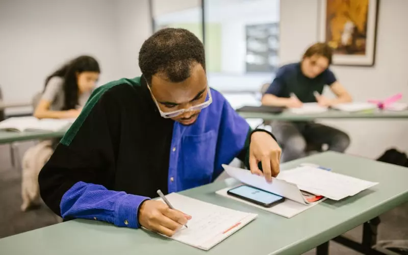 男人出轨的十大征兆你都知道吗(男人出轨前的三个征兆你知道几个)