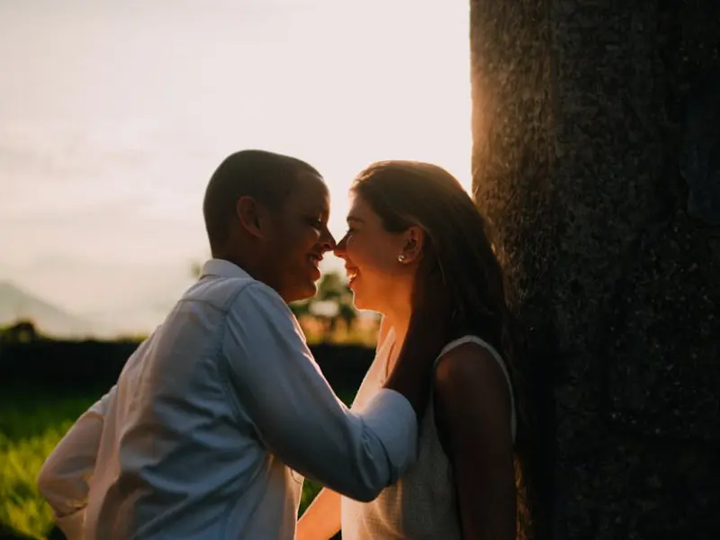 你知道男人很爱一个女人的时候 ，是什么样子的吗？