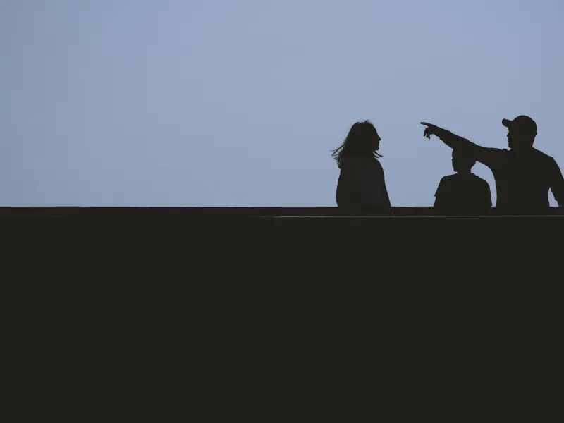 老公外遇背叛的婚姻，还要挽回吗？