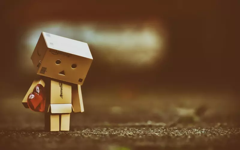 男人绝情分手会心痛吗？男人分手后心痛的表现