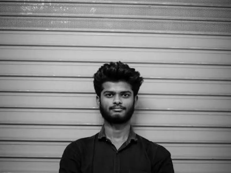 前男友突然联系你是想挽回你吗?