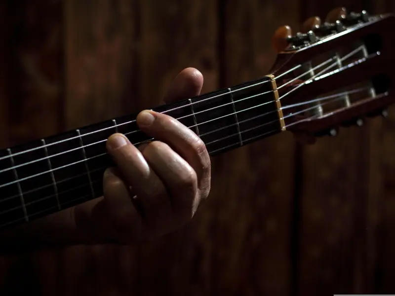 不要因为别无选择而这样卑微的​挽回爱情