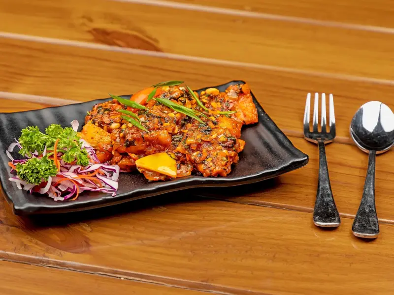 别傻了，他不爱你