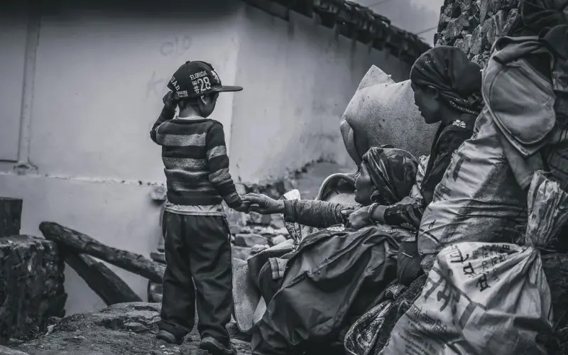 不要和穷人谈恋爱？