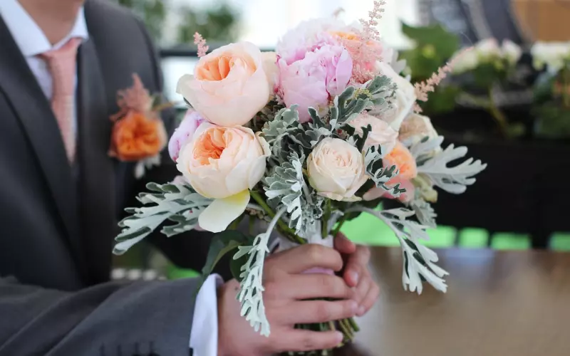 不忘初心，放得始终，还记得刚戴上戒指时的甜蜜心情吗