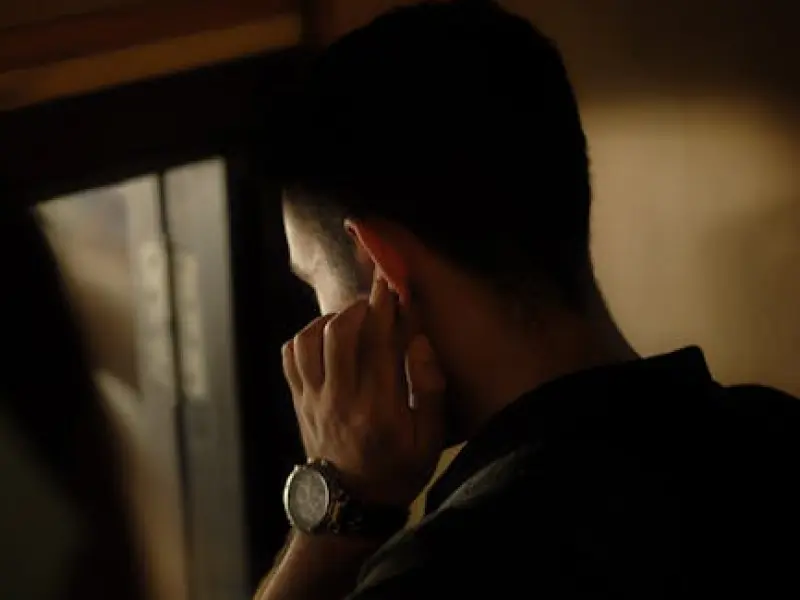 不要只听他说什么，要看他做了什么