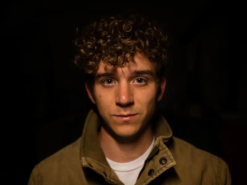 别对女生玩花样，她只会觉得你很虚伪