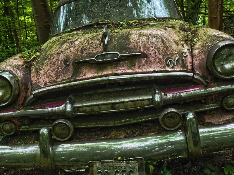 别不懂，男人真的想你了，相处时会有这些下意识反应