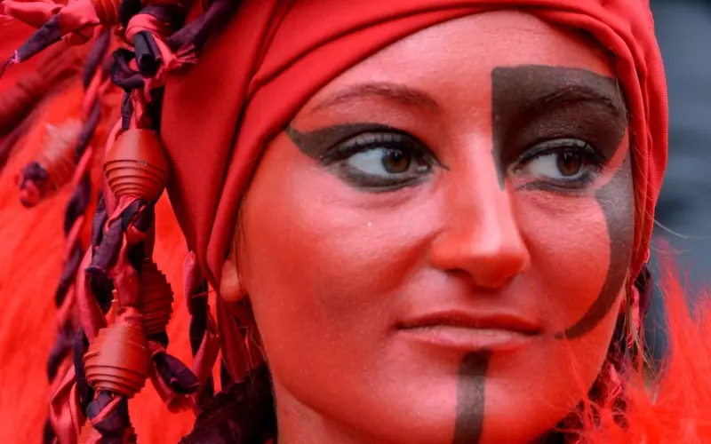 打扮的漂漂亮亮，是女人挽回的基本动作