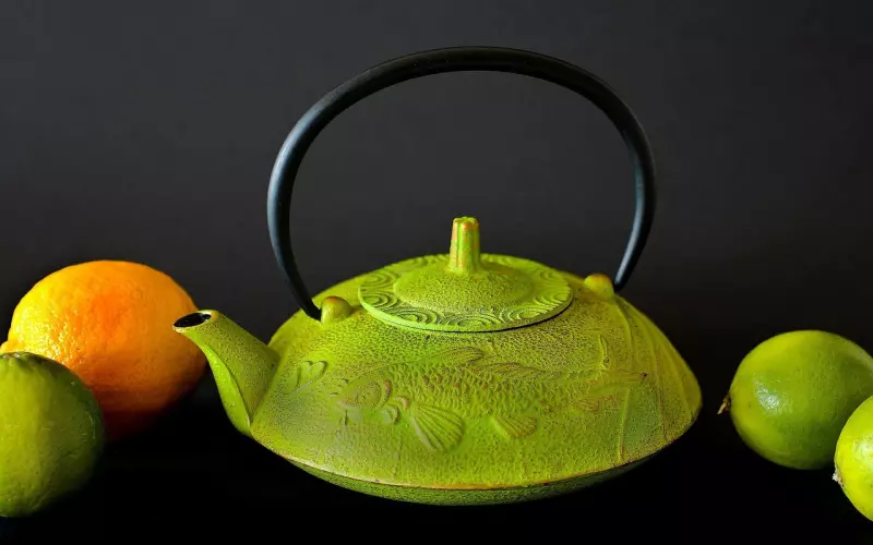 挽回前男友的有效方法：给他发什么消息能够成功吸引他的注意