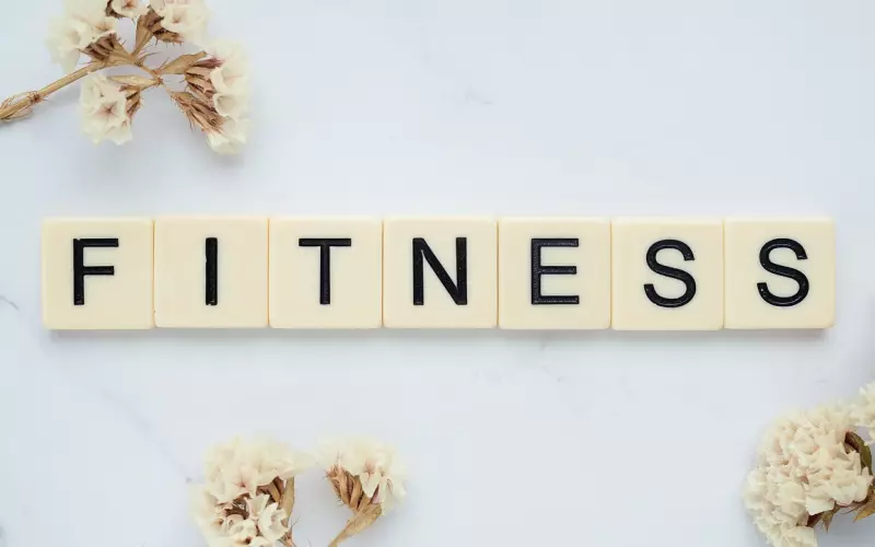 情感咨询：如何建设微信朋友圈，挽回前男友？