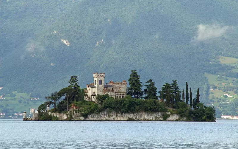 情感咨询：老公自尊心强，他和亲妈吵架我在中间为难怎么办