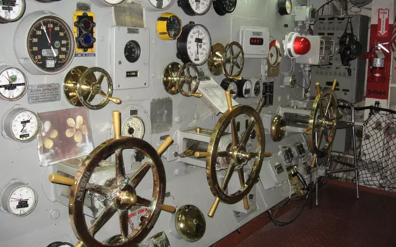 情感咨询：老公自尊心和控制欲太强，我们经常吵架冷战该离婚吗