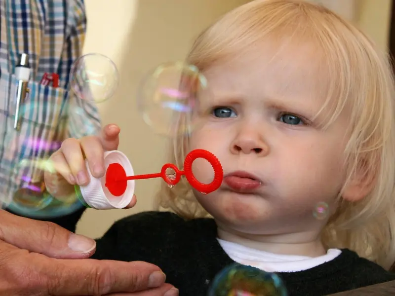 情感咨询：跟男友吵架后男友越来越冷淡，如何修复我们的关系？